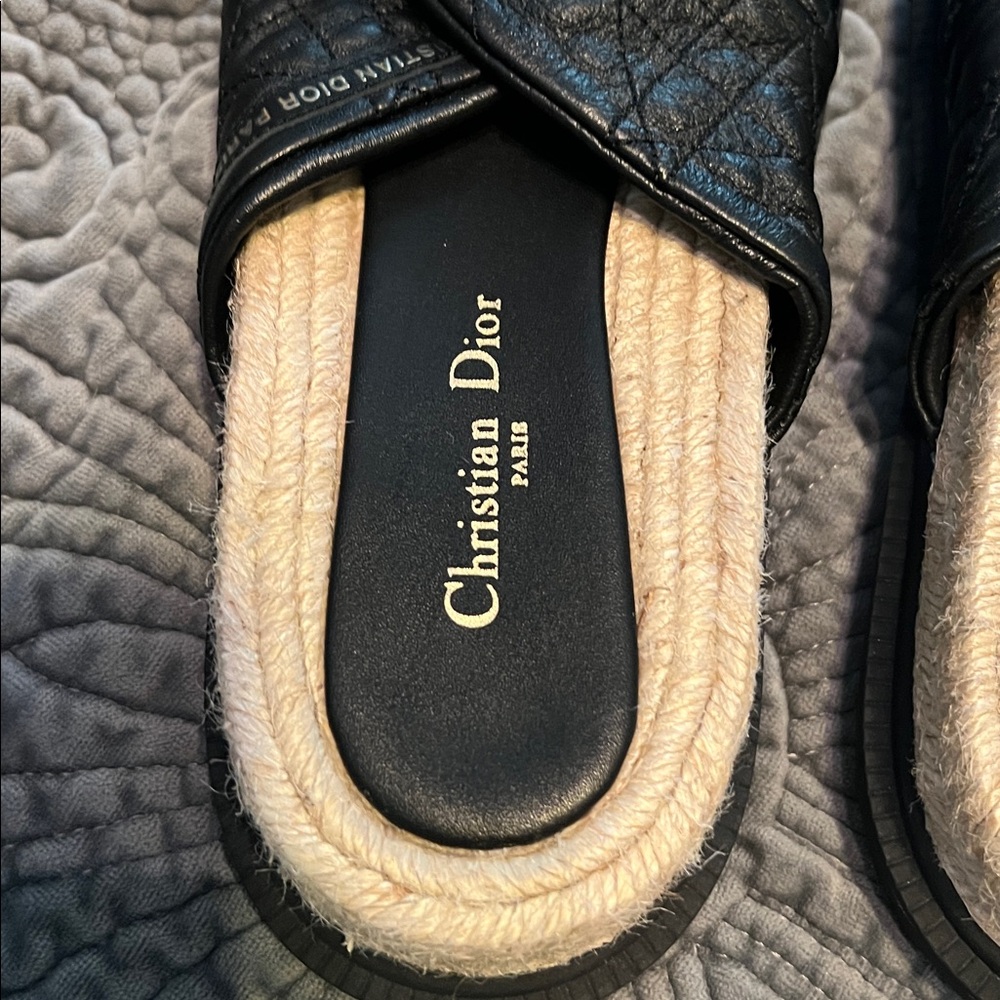 FLASH SALE🔥🔥CHRISTIAN DIOR SANDALS💗💗💗 - Picture 9 of 12